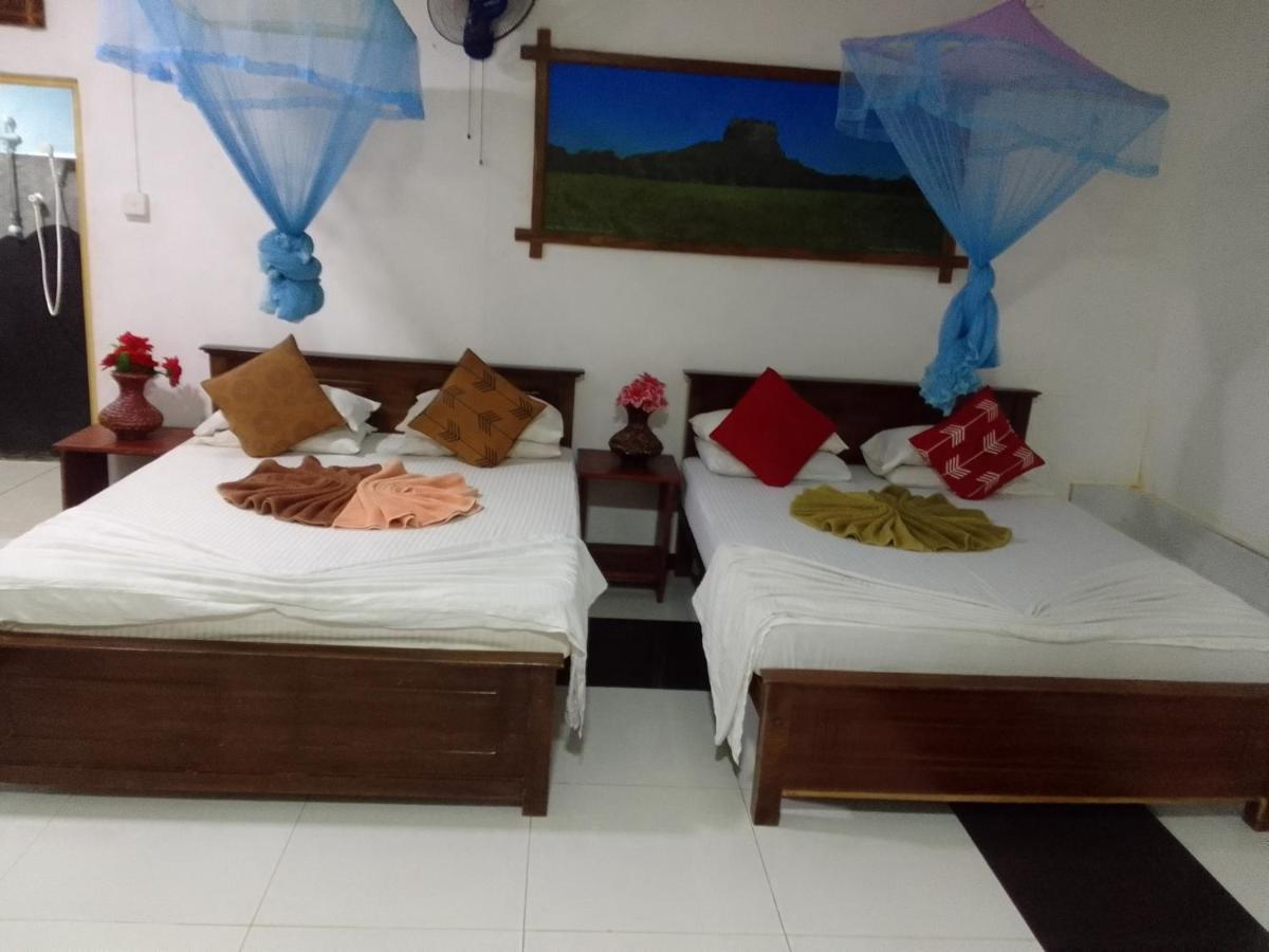 Sigiriya Village Home Stay & Private Room Экстерьер фото
